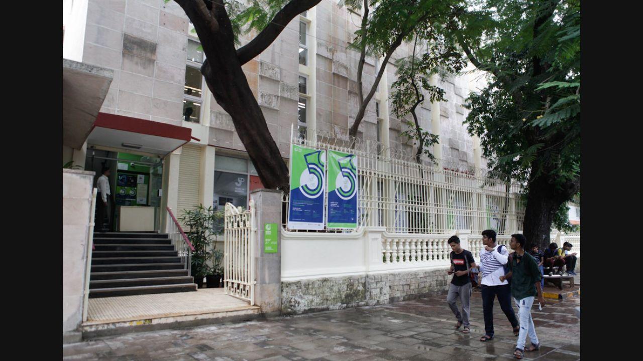 Owing to his contributions to German culture and his love for Indian texts, Germany’s culture institute named after Goethe is present in many cities in the country including Mumbai, Delhi, Bengaluru, Chennai, Kolkata and more. In Mumbai, the institute was started in 1969 and has been present for over 50 years. In this photo, the Goethe-Institut/Max Mueller Bhavan in Mumbai in 2019. Photo: Ashish Raje/Mid-day